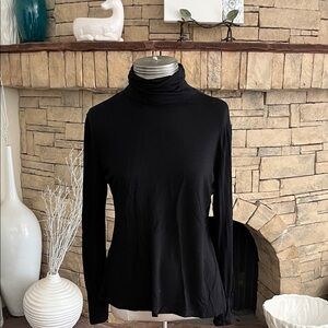 Vintage Suzie Black Turtleneck Long Sleeve Top Soft